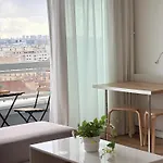 Dans le 19ème de Paris avec vue sur toute la ville