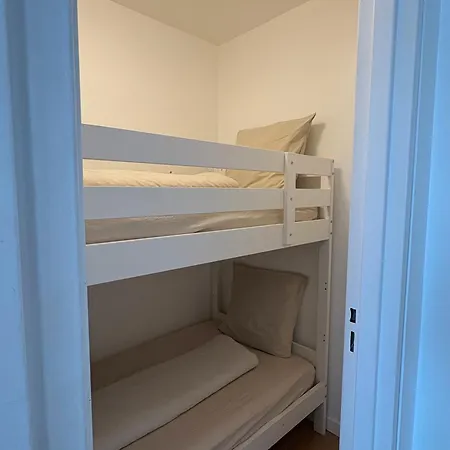 Appartamento Dans Le 19ème De Avec Vue Sur Toute La *